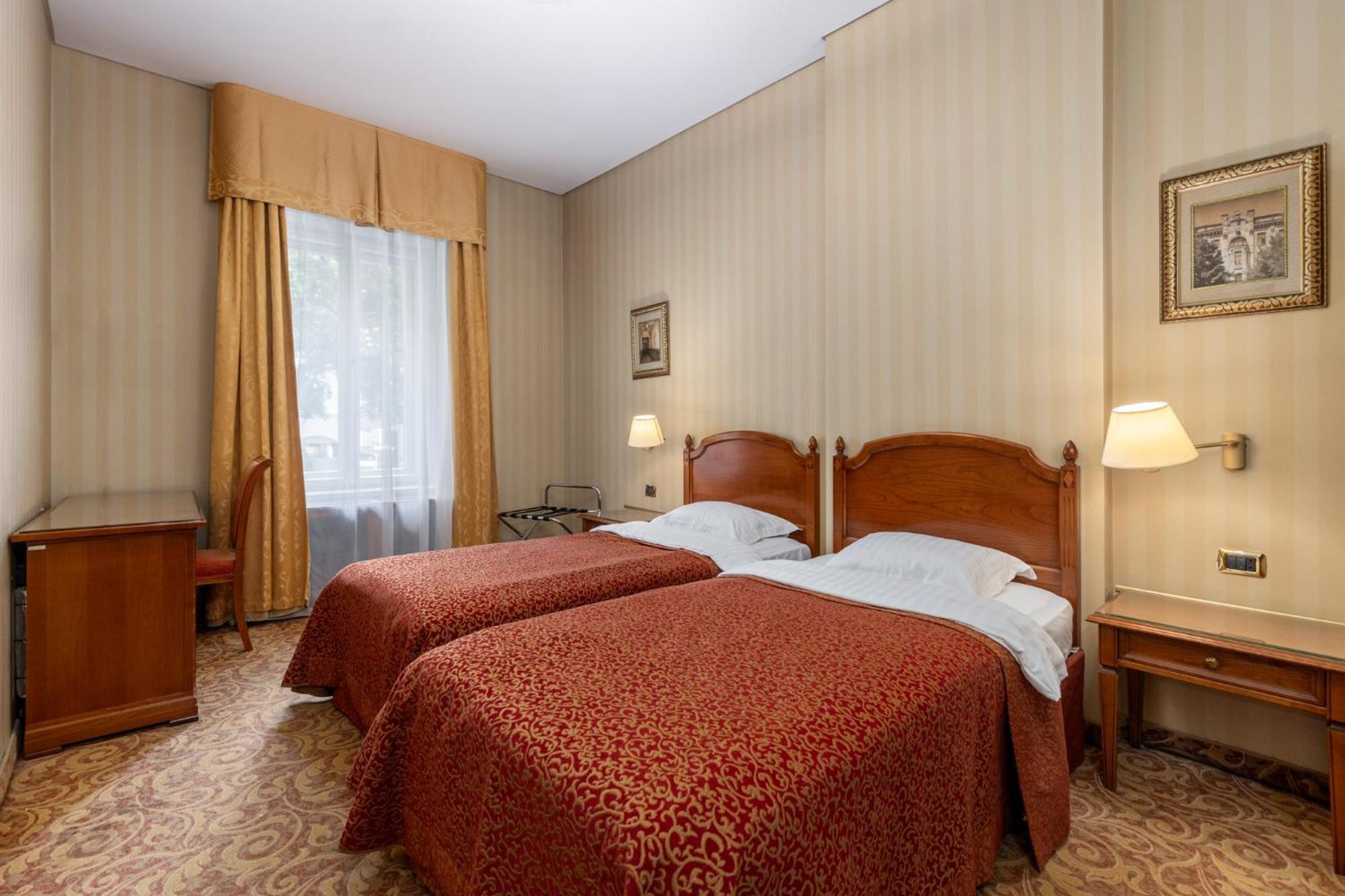 The Benjamin House Hotel Рига Стая снимка